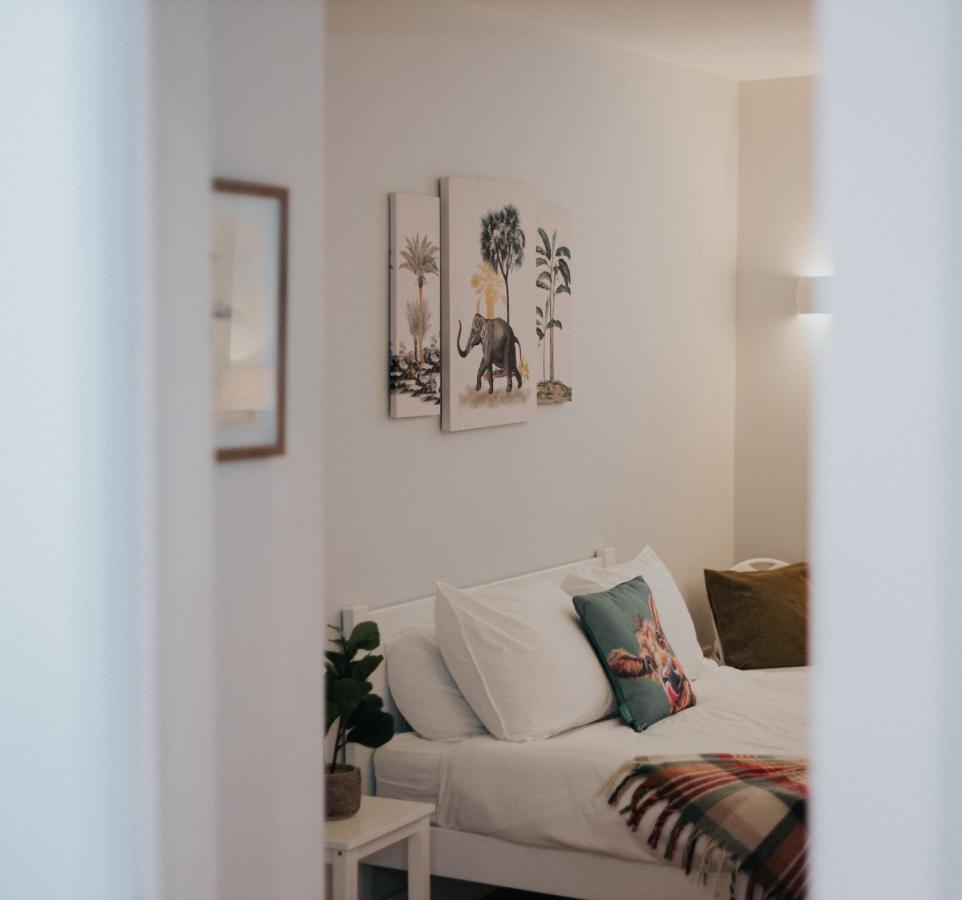 Luxury Modern 3 Bedroom Apartment In City Centre Единбург Екстериор снимка