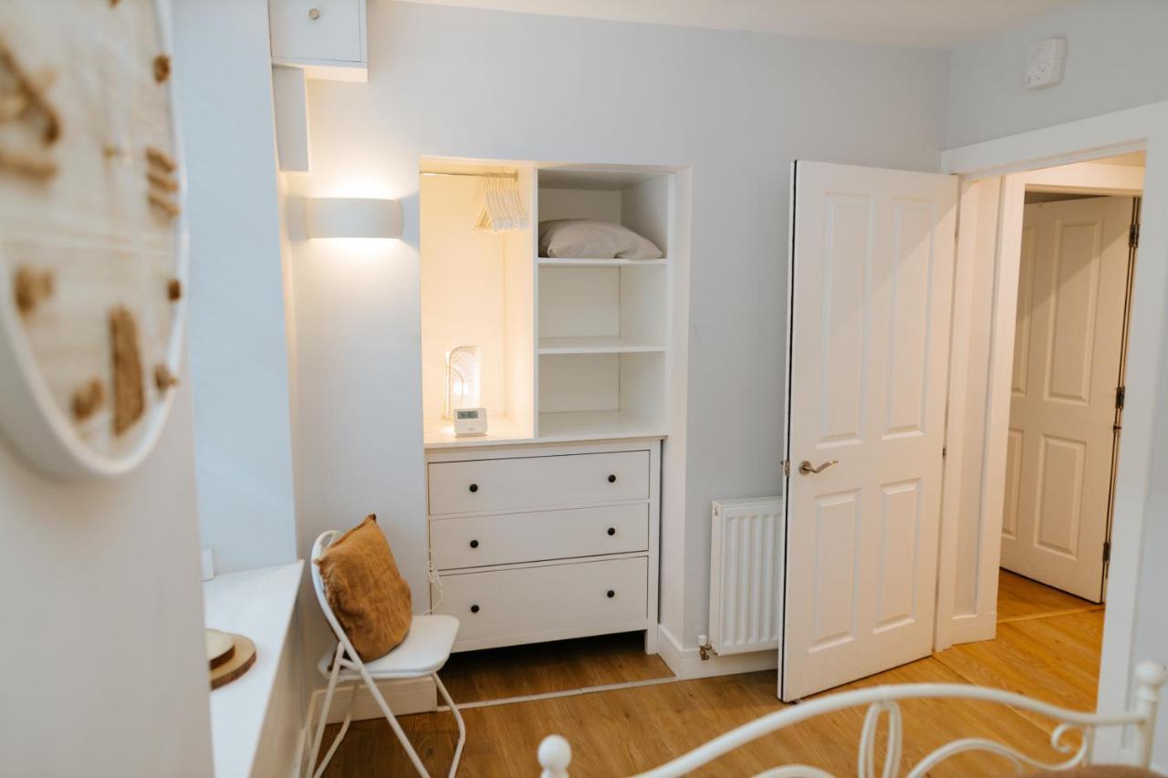 Luxury Modern 3 Bedroom Apartment In City Centre Единбург Екстериор снимка